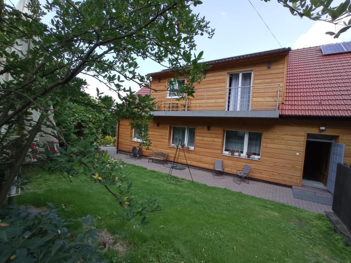 Noclegi Lesniczowka W Lanckoronie Лянцкорона Экстерьер фото